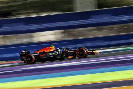 Yuki Tsunoda (JPN) Red Bull Racing RB21.
19.04.2025. Formula 1 World Championship, Rd 5, Saudi Arabian Grand Prix, Jeddah, Saudi Arabia, Qualifying Day.
- www.xpbimages.com, EMail: requests@xpbimages.com © Copyright: Rew / XPB Images