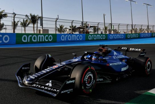 Alexander Albon (THA) Atlassian Williams Racing FW47.
19.04.2025. Formula 1 World Championship, Rd 5, Saudi Arabian Grand Prix, Jeddah, Saudi Arabia, Qualifying Day.
- www.xpbimages.com, EMail: requests@xpbimages.com © Copyright: Charniaux / XPB Images