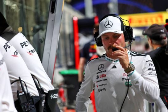 Valtteri Bottas (FIN) Mercedes AMG F1 Reserve Driver.
19.04.2025. Formula 1 World Championship, Rd 5, Saudi Arabian Grand Prix, Jeddah, Saudi Arabia, Qualifying Day.
- www.xpbimages.com, EMail: requests@xpbimages.com © Copyright: Batchelor / XPB Images