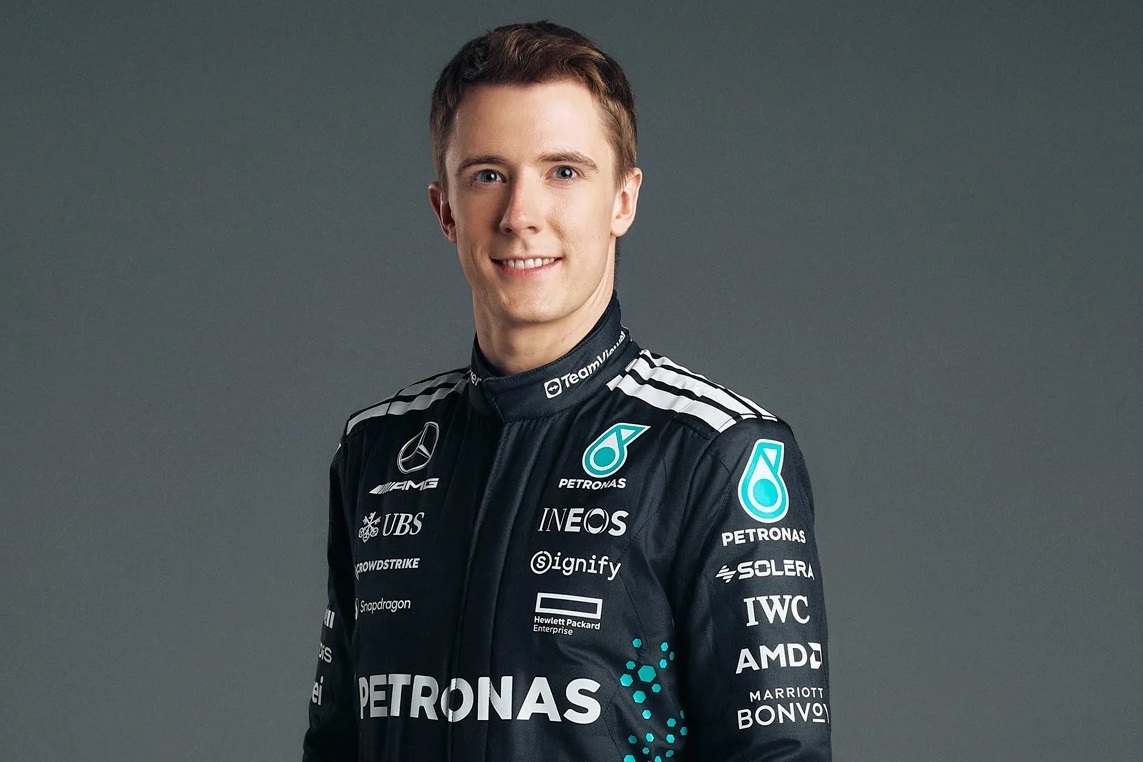 Mercedes hands Vesti FP1 session at Bahrain GP
