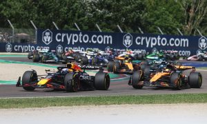 Horner praises Verstappen for Imola first corner ‘win it or bin it’ move