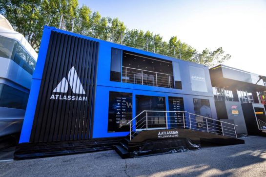 Atlassian Williams Racing motorhome in the paddock.
15.05.2025. Formula 1 World Championship, Rd 7, Emilia Romagna Grand Prix, Imola, Italy, Preparation Day.
- www.xpbimages.com, EMail: requests@xpbimages.com © Copyright: Bearne / XPB Images