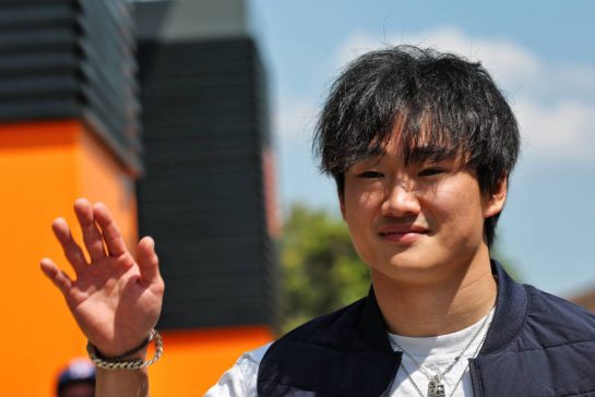 Yuki Tsunoda (JPN) Red Bull Racing.
15.05.2025. Formula 1 World Championship, Rd 7, Emilia Romagna Grand Prix, Imola, Italy, Preparation Day.
- www.xpbimages.com, EMail: requests@xpbimages.com © Copyright: Batchelor / XPB Images