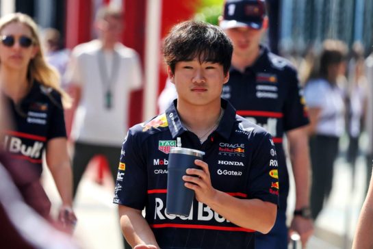 Yuki Tsunoda (JPN) Red Bull Racing.
15.05.2025. Formula 1 World Championship, Rd 7, Emilia Romagna Grand Prix, Imola, Italy, Preparation Day.
- www.xpbimages.com, EMail: requests@xpbimages.com © Copyright: Bearne / XPB Images
