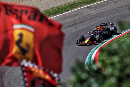 Max Verstappen (NLD) Red Bull Racing RB21.
18.05.2025. Formula 1 World Championship, Rd 7, Emilia Romagna Grand Prix, Imola, Italy, Race Day.
- www.xpbimages.com, EMail: requests@xpbimages.com © Copyright: Bearne / XPB Images