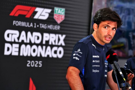 Carlos Sainz (ESP) Atlassian Williams Racing.
22.05.2025. Formula 1 World Championship, Rd 8, Monaco Grand Prix, Monte Carlo, Monaco, Preparation Day.
- www.xpbimages.com, EMail: requests@xpbimages.com © Copyright: Moy / XPB Images
