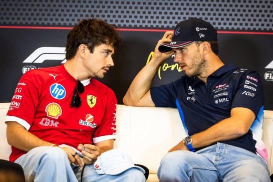 (L to R): Charles Leclerc (MON) Ferrari and Pierre Gasly (FRA) Alpine F1 Team in the FIA Press Conference.
22.05.2025. Formula 1 World Championship, Rd 8, Monaco Grand Prix, Monte Carlo, Monaco, Preparation Day.
- www.xpbimages.com, EMail: requests@xpbimages.com © Copyright: Bearne / XPB Images