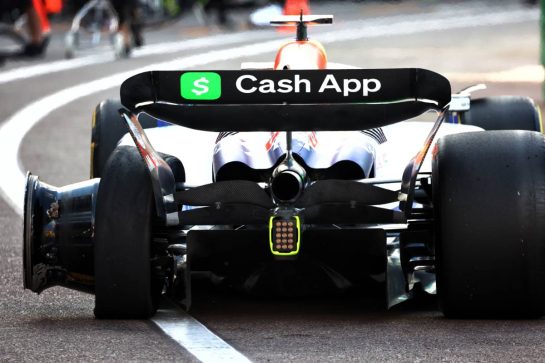 Isack Hadjar (FRA) Racing Bulls VCARB 02 with damaged rear wheel in the second practice session.
23.05.2025. Formula 1 World Championship, Rd 8, Monaco Grand Prix, Monte Carlo, Monaco, Practice Day.
- www.xpbimages.com, EMail: requests@xpbimages.com © Copyright: Batchelor / XPB Images
