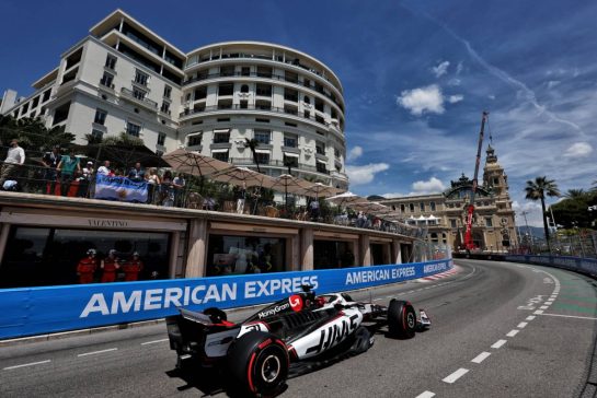 Esteban Ocon (FRA) Haas VF-25.
24.05.2025. Formula 1 World Championship, Rd 8, Monaco Grand Prix, Monte Carlo, Monaco, Qualifying Day.
- www.xpbimages.com, EMail: requests@xpbimages.com © Copyright: Moy / XPB Images