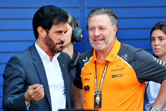 (L to R): Mohammed Bin Sulayem (UAE) FIA President in qualifying parc ferme with Zak Brown (USA) McLaren Executive Director.
24.05.2025. Formula 1 World Championship, Rd 8, Monaco Grand Prix, Monte Carlo, Monaco, Qualifying Day.
- www.xpbimages.com, EMail: requests@xpbimages.com © Copyright: Batchelor / XPB Images