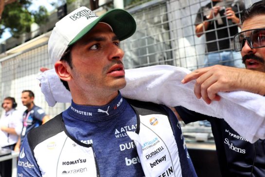 Carlos Sainz (ESP) Atlassian Williams Racing on the grid.
25.05.2025. Formula 1 World Championship, Rd 8, Monaco Grand Prix, Monte Carlo, Monaco, Race Day.
- www.xpbimages.com, EMail: requests@xpbimages.com © Copyright: Batchelor / XPB Images