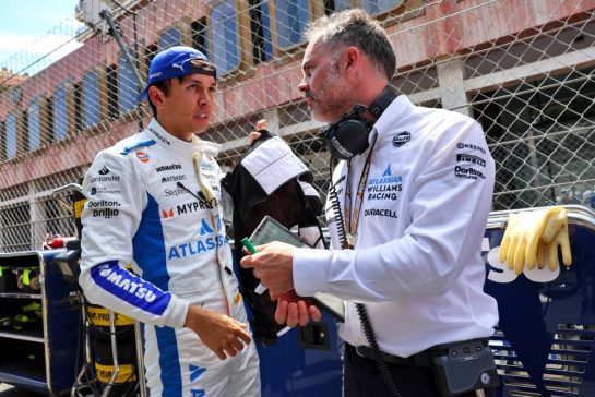 Alexander Albon (THA) Atlassian Williams Racing on the grid.
25.05.2025. Formula 1 World Championship, Rd 8, Monaco Grand Prix, Monte Carlo, Monaco, Race Day.
- www.xpbimages.com, EMail: requests@xpbimages.com © Copyright: Batchelor / XPB Images
