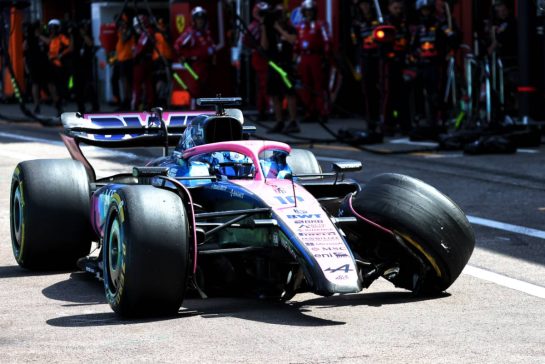 Pierre Gasly (FRA) Alpine F1 Team A525 with damage in the pits.
25.05.2025. Formula 1 World Championship, Rd 8, Monaco Grand Prix, Monte Carlo, Monaco, Race Day.
- www.xpbimages.com, EMail: requests@xpbimages.com © Copyright: Batchelor / XPB Images