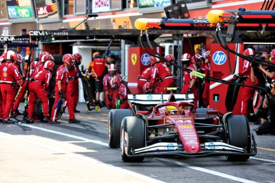 Lewis Hamilton (GBR) Ferrari SF-25 makes a pit stop.
25.05.2025. Formula 1 World Championship, Rd 8, Monaco Grand Prix, Monte Carlo, Monaco, Race Day.
- www.xpbimages.com, EMail: requests@xpbimages.com © Copyright: Batchelor / XPB Images