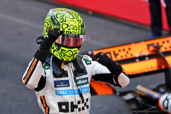 Race winner Lando Norris (GBR) McLaren MCL39 celebrates in parc ferme.
25.05.2025. Formula 1 World Championship, Rd 8, Monaco Grand Prix, Monte Carlo, Monaco, Race Day.
- www.xpbimages.com, EMail: requests@xpbimages.com © Copyright: Batchelor / XPB Images