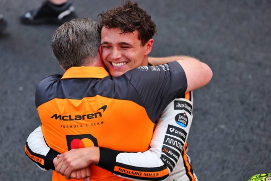 Zak Brown (USA) McLaren Executive Director celebrates with race winner Lando Norris (GBR) McLaren in parc ferme.
25.05.2025. Formula 1 World Championship, Rd 8, Monaco Grand Prix, Monte Carlo, Monaco, Race Day.
- www.xpbimages.com, EMail: requests@xpbimages.com © Copyright: Batchelor / XPB Images