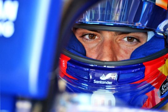 Carlos Sainz (ESP) Atlassian Williams Racing FW47.
30.05.2025 Formula 1 World Championship, Rd 9, Spanish Grand Prix, Barcelona, Spain, Practice Day.
- www.xpbimages.com, EMail: requests@xpbimages.com © Copyright: Batchelor / XPB Images