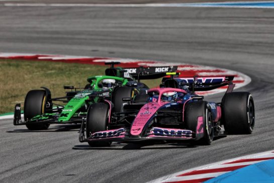 Franco Colapinto (ARG) Alpine F1 Team A525 and Nico Hulkenberg (GER) Sauber C45.
30.05.2025 Formula 1 World Championship, Rd 9, Spanish Grand Prix, Barcelona, Spain, Practice Day.
- www.xpbimages.com, EMail: requests@xpbimages.com © Copyright: Rew / XPB Images