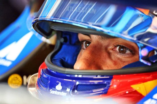 Carlos Sainz (ESP) Atlassian Williams Racing FW47.
31.05.2025. Formula 1 World Championship, Rd 9, Spanish Grand Prix, Barcelona, Spain, Qualifying Day.
- www.xpbimages.com, EMail: requests@xpbimages.com © Copyright: Batchelor / XPB Images