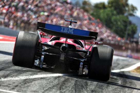 Lewis Hamilton (GBR) Ferrari SF-25.
31.05.2025. Formula 1 World Championship, Rd 9, Spanish Grand Prix, Barcelona, Spain, Qualifying Day.
- www.xpbimages.com, EMail: requests@xpbimages.com © Copyright: Bearne / XPB Images