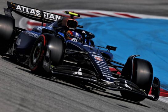 Carlos Sainz (ESP) Atlassian Williams Racing FW47.
31.05.2025. Formula 1 World Championship, Rd 9, Spanish Grand Prix, Barcelona, Spain, Qualifying Day.
- www.xpbimages.com, EMail: requests@xpbimages.com © Copyright: Charniaux / XPB Images