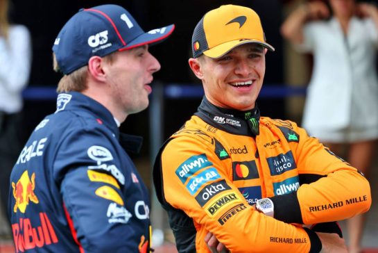 Lando Norris (GBR) McLaren with Max Verstappen (NLD) Red Bull Racing in qualifying parc ferme.
31.05.2025. Formula 1 World Championship, Rd 9, Spanish Grand Prix, Barcelona, Spain, Qualifying Day.
- www.xpbimages.com, EMail: requests@xpbimages.com © Copyright: Batchelor / XPB Images