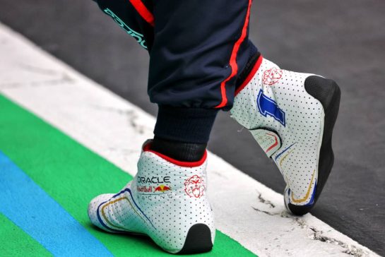 Max Verstappen (NLD) Red Bull Racing - racing boots, in qualifying parc ferme.
31.05.2025. Formula 1 World Championship, Rd 9, Spanish Grand Prix, Barcelona, Spain, Qualifying Day.
- www.xpbimages.com, EMail: requests@xpbimages.com © Copyright: Charniaux / XPB Images