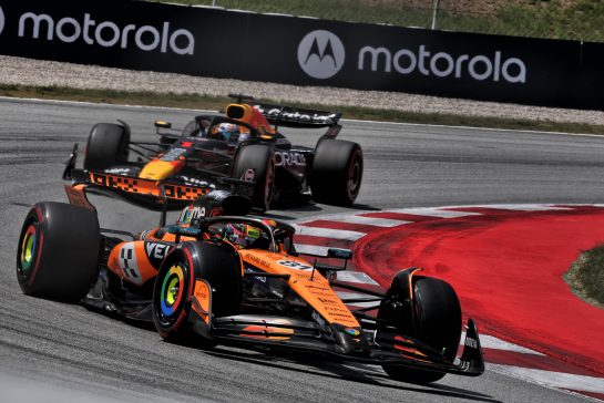 Oscar Piastri (AUS) McLaren MCL39.
01.06.2025. Formula 1 World Championship, Rd 9, Spanish Grand Prix, Barcelona, Spain, Race Day.
- www.xpbimages.com, EMail: requests@xpbimages.com © Copyright: Charniaux / XPB Images