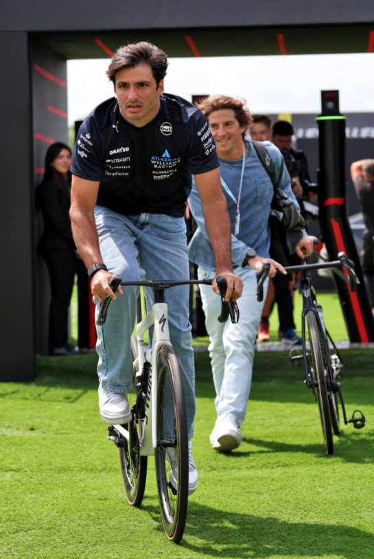 Carlos Sainz (ESP) Atlassian Williams Racing.
12.06.2025. Formula 1 World Championship, Rd 10, Canadian Grand Prix, Montreal, Canada, Preparation Day.
- www.xpbimages.com, EMail: requests@xpbimages.com © Copyright: Rew / XPB Images