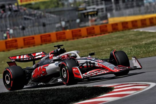 Esteban Ocon (FRA) Haas VF-25.
13.06.2025. Formula 1 World Championship, Rd 10, Canadian Grand Prix, Montreal, Canada, Practice Day.
- www.xpbimages.com, EMail: requests@xpbimages.com © Copyright: Charniaux / XPB Images