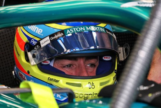 Fernando Alonso (ESP) Aston Martin F1 Team AMR25.
13.06.2025. Formula 1 World Championship, Rd 10, Canadian Grand Prix, Montreal, Canada, Practice Day.
- www.xpbimages.com, EMail: requests@xpbimages.com © Copyright: Rew / XPB Images