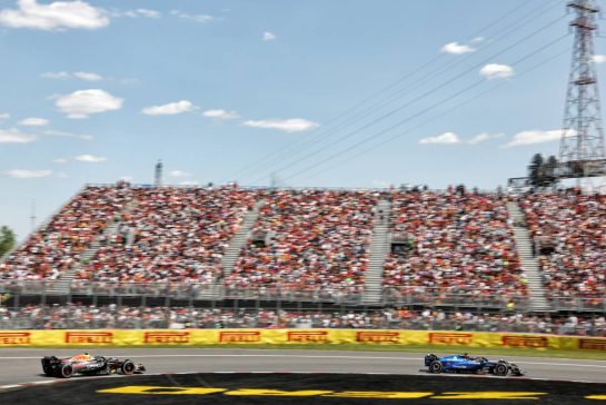 Carlos Sainz (ESP) Atlassian Williams Racing FW47.
15.06.2025. Formula 1 World Championship, Rd 10, Canadian Grand Prix, Montreal, Canada, Race Day.
- www.xpbimages.com, EMail: requests@xpbimages.com © Copyright: Bearne / XPB Images