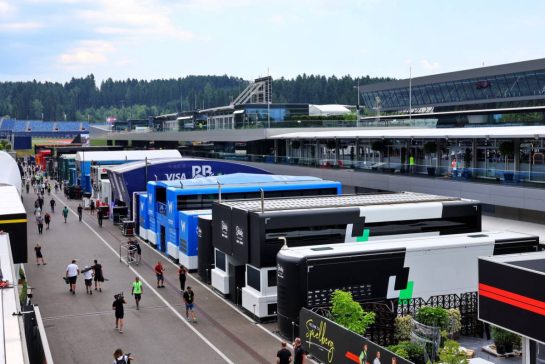 Paddock atmosphere.
26.06.2025. Formula 1 World Championship, Rd 11, Austrian Grand Prix, Spielberg, Austria, Preparation Day.
- www.xpbimages.com, EMail: requests@xpbimages.com © Copyright: Batchelor / XPB Images