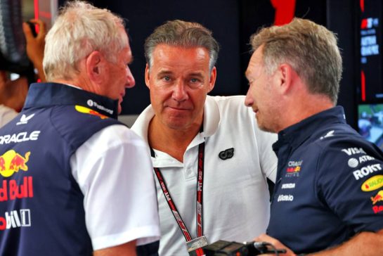 (L to R): Dr Helmut Marko (AUT) Red Bull Motorsport Consultant with Raymond Vermeulen (NLD) Driver Manager and Christian Horner (GBR) Red Bull Racing Team Principal.
27.06.2025. Formula 1 World Championship, Rd 11, Austrian Grand Prix, Spielberg, Austria, Practice Day.
- www.xpbimages.com, EMail: requests@xpbimages.com © Copyright: Batchelor / XPB Images