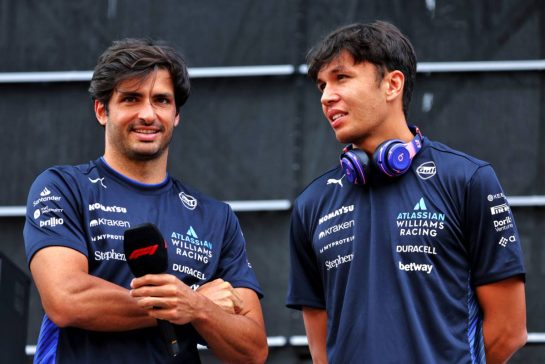 (L to R): Carlos Sainz (ESP) Atlassian Williams Racing and Alexander Albon (THA) Atlassian Williams Racing on the FanZone Stage.
27.06.2025. Formula 1 World Championship, Rd 11, Austrian Grand Prix, Spielberg, Austria, Practice Day.
- www.xpbimages.com, EMail: requests@xpbimages.com © Copyright: Moy / XPB Images