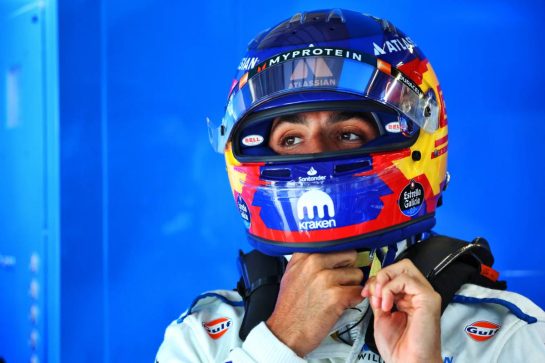 Carlos Sainz (ESP) Atlassian Williams Racing.
27.06.2025. Formula 1 World Championship, Rd 11, Austrian Grand Prix, Spielberg, Austria, Practice Day.
- www.xpbimages.com, EMail: requests@xpbimages.com © Copyright: Batchelor / XPB Images