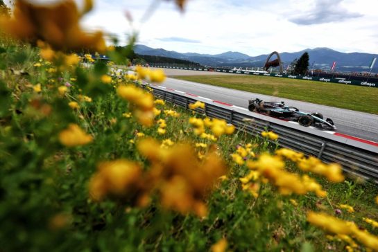 George Russell (GBR) Mercedes AMG F1 W16.
27.06.2025. Formula 1 World Championship, Rd 11, Austrian Grand Prix, Spielberg, Austria, Practice Day.
- www.xpbimages.com, EMail: requests@xpbimages.com © Copyright: Charniaux / XPB Images