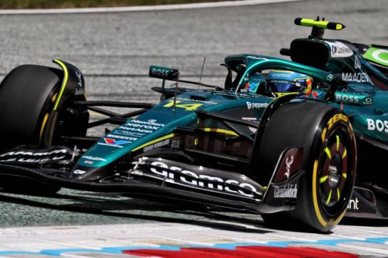 Fernando Alonso (ESP) Aston Martin F1 Team AMR25.
28.06.2025. Formula 1 World Championship, Rd 11, Austrian Grand Prix, Spielberg, Austria, Qualifying Day.
- www.xpbimages.com, EMail: requests@xpbimages.com © Copyright: Batchelor / XPB Images