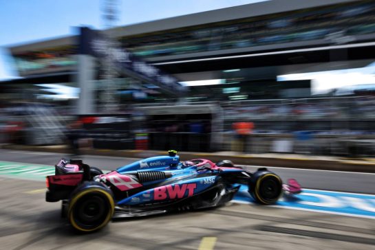 Franco Colapinto (ARG) Alpine F1 Team A525 leaves the pits.
28.06.2025. Formula 1 World Championship, Rd 11, Austrian Grand Prix, Spielberg, Austria, Qualifying Day.
- www.xpbimages.com, EMail: requests@xpbimages.com © Copyright: Moy / XPB Images
