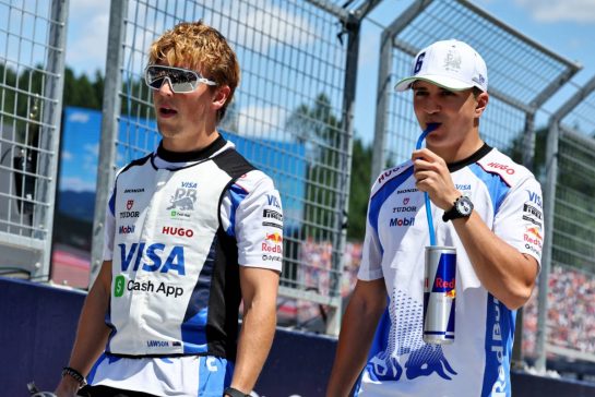 (L to R): Liam Lawson (NZL) Racing Bulls and Isack Hadjar (FRA) Racing Bulls on the drivers' parade.
29.06.2025. Formula 1 World Championship, Rd 11, Austrian Grand Prix, Spielberg, Austria, Race Day.
- www.xpbimages.com, EMail: requests@xpbimages.com © Copyright: Moy / XPB Images