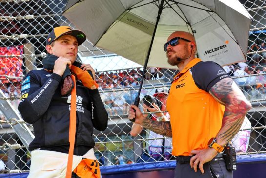 Oscar Piastri (AUS) McLaren on the grid.
29.06.2025. Formula 1 World Championship, Rd 11, Austrian Grand Prix, Spielberg, Austria, Race Day.
- www.xpbimages.com, EMail: requests@xpbimages.com © Copyright: Batchelor / XPB Images