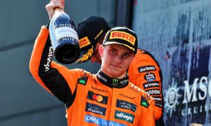 Piastri adds insult - quite literally - to Alpine’s injuries in Austrian GP