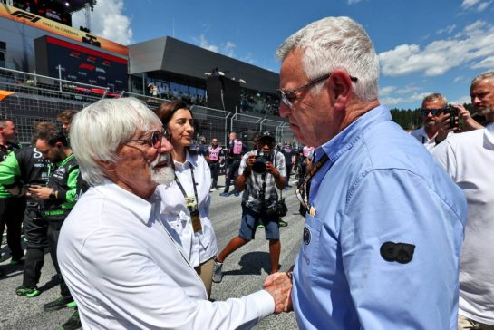 (L to R): Bernie Ecclestone (GBR) with Derek Warwick (GBR) FIA Steward on the grid.
29.06.2025. Formula 1 World Championship, Rd 11, Austrian Grand Prix, Spielberg, Austria, Race Day.
- www.xpbimages.com, EMail: requests@xpbimages.com © Copyright: Moy / XPB Images