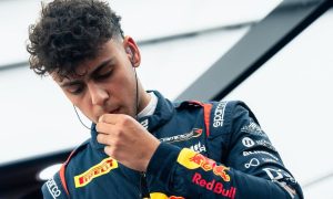 Red Bull’s rising star Lindblad completes first full F1 test