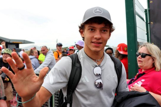 Andrea Kimi Antonelli (ITA) Mercedes AMG F1.
04.07.2025. Formula 1 World Championship, Rd 12, British Grand Prix, Silverstone, England, Practice Day.
- www.xpbimages.com, EMail: requests@xpbimages.com © Copyright: Rew / XPB Images