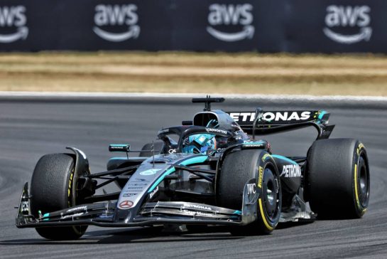 George Russell (GBR) Mercedes AMG F1 W16.
04.07.2025. Formula 1 World Championship, Rd 12, British Grand Prix, Silverstone, England, Practice Day.
- www.xpbimages.com, EMail: requests@xpbimages.com © Copyright: Charniaux / XPB Images