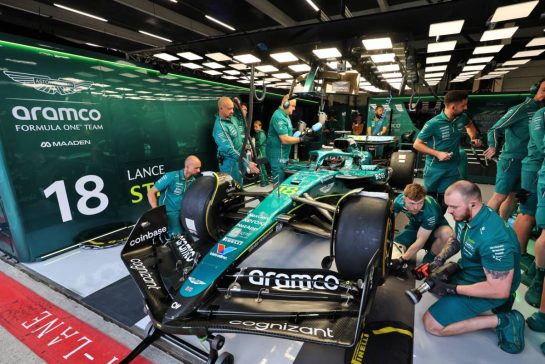 Lance Stroll (CDN) Aston Martin F1 Team AMR25.
05.07.2025. Formula 1 World Championship, Rd 12, British Grand Prix, Silverstone, England, Qualifying Day.
- www.xpbimages.com, EMail: requests@xpbimages.com © Copyright: Moy / XPB Images