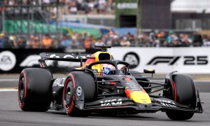 British GP – Qualifying: Verstappen beats McLarens to epic pole