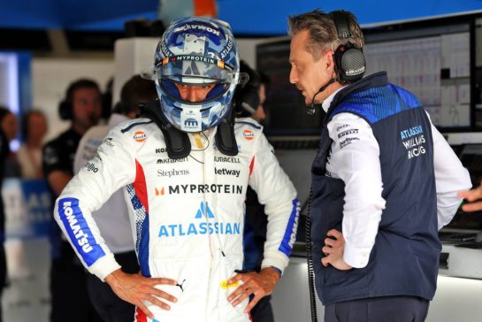 (L to R): Carlos Sainz (ESP) Atlassian Williams Racing with Gaetan Jego (FRA) Atlassian Williams Racing Race Engineer.
05.07.2025. Formula 1 World Championship, Rd 12, British Grand Prix, Silverstone, England, Qualifying Day.
- www.xpbimages.com, EMail: requests@xpbimages.com © Copyright: Bearne / XPB Images