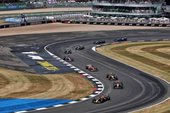 Max Verstappen (NLD) Red Bull Racing RB21.
06.07.2025. Formula 1 World Championship, Rd 12, British Grand Prix, Silverstone, England, Race Day.
- www.xpbimages.com, EMail: requests@xpbimages.com © Copyright: Bearne / XPB Images